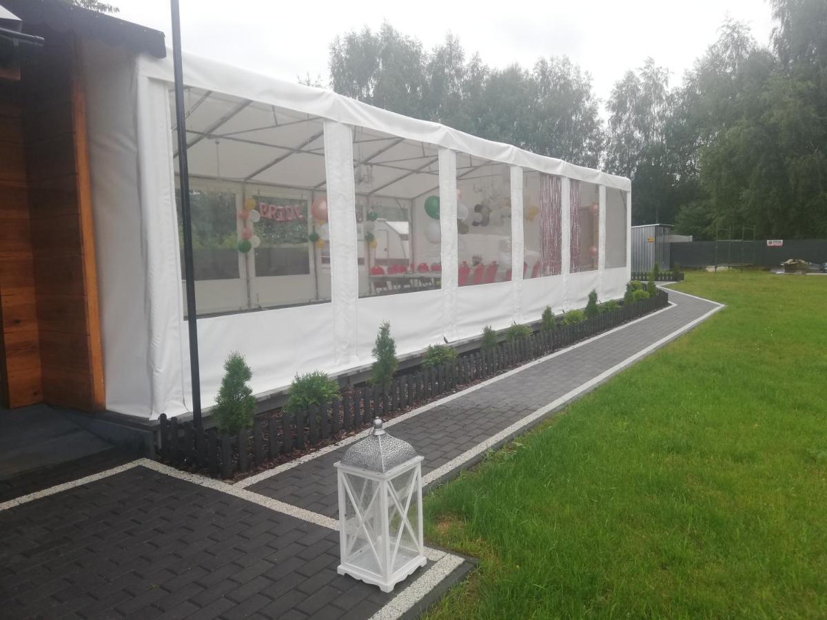 GRABSKA OSADA APARTAMENTY - 100m od Suntago Park Mszczonow Luaran gambar